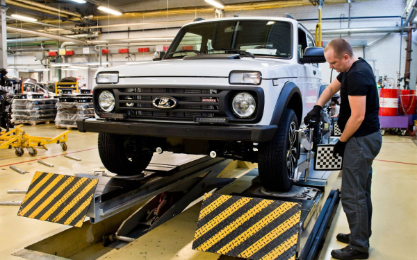 
            АвтоВАЗ начал сборку Lada Niva Sport. Отличия от обычной «Нивы»
        