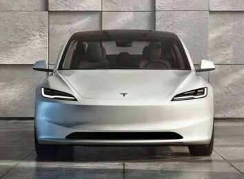 Обновленный седан Tesla Model 3 получил агрессивную внешность и стал дальнобойнее