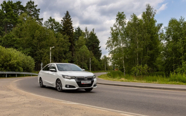 
            Кто ты, Crider? Поездили на самой дешевой Honda с гарантией и левым рулем
        