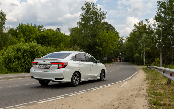 
            Кто ты, Crider? Поездили на самой дешевой Honda с гарантией и левым рулем
        