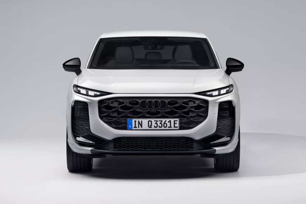 Для нового Audi Q3 стала доступна купеобразная версия Sportback