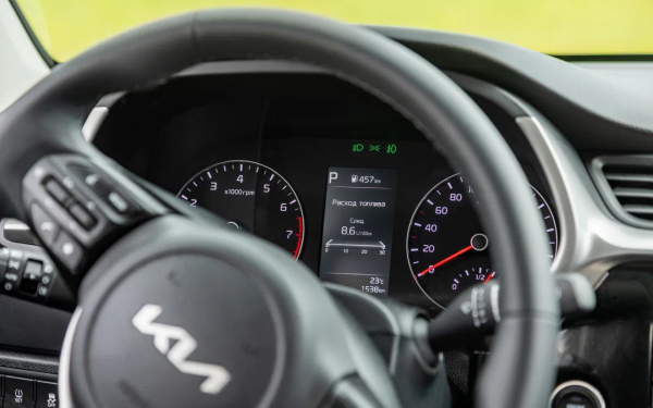 
            Вот что случилось с Kia Rio X-Line. Мы испытали новый Solaris KRX
        