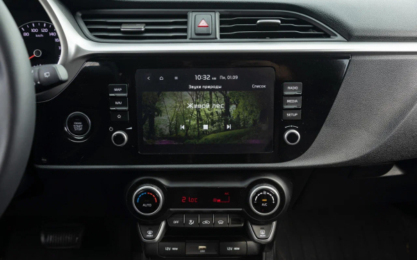 
            Вот что случилось с Kia Rio X-Line. Мы испытали новый Solaris KRX
        