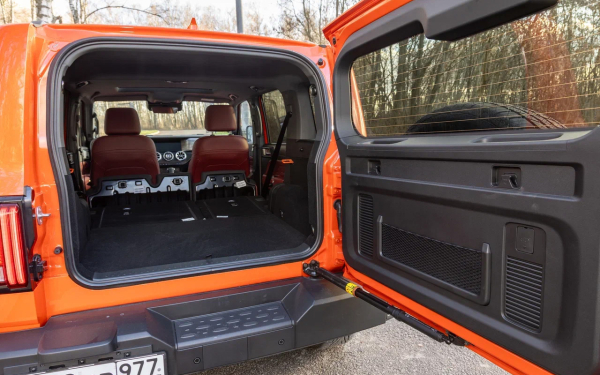 
            Считаем обновки. Мы покатались на Tank 300 после рестайлинга
        