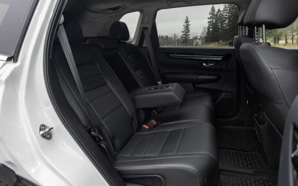 
            Вернуться в никуда. Тест Honda CR-V — японского хита китайской сборки
        