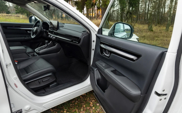 
            Вернуться в никуда. Тест Honda CR-V — японского хита китайской сборки
        