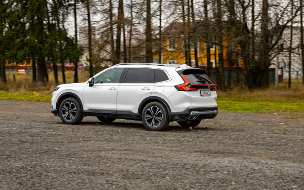 
            Вернуться в никуда. Тест Honda CR-V — японского хита китайской сборки
        