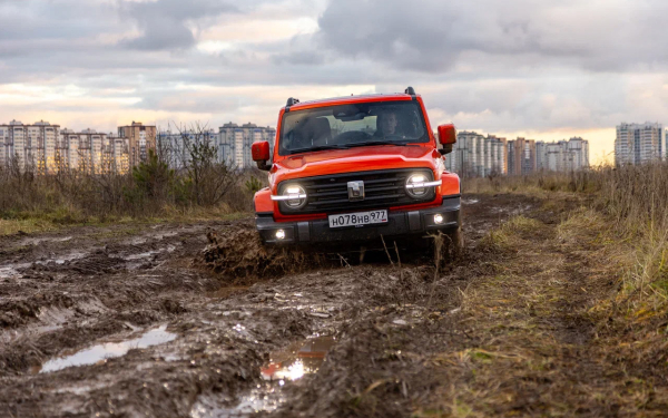 
            Считаем обновки. Мы покатались на Tank 300 после рестайлинга
        