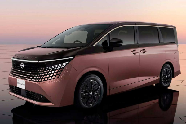 Рассекречен новый минивэн Nissan Elgrand четвертого поколения